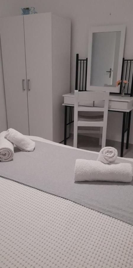 Zolfo Antico Beach Apartment Perissa מראה חיצוני תמונה